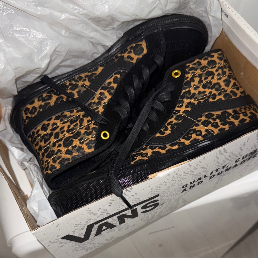 Vans Cher Strauberry x Skate SK8-HI Decon Cheetah Leopard High-Tops